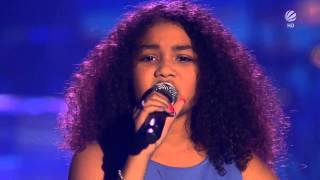 Zoë   Feeling Good   The Voice Kids Germany Halbfinale ! 17.4 2015 HD mp4