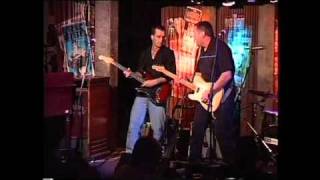 Bondi Cigars - Howlin At The Moon