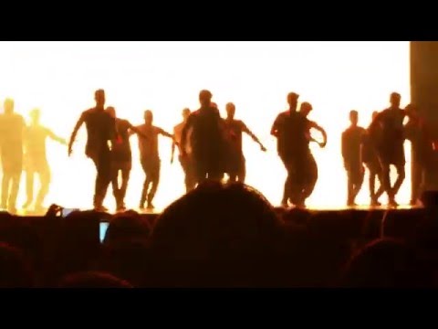 Paulo Gustavo - Dança de abertura do Hiperativo | 26/03/2016