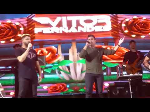 Vitor Fernandes ao vivo no encerramentodo arraial de Lima Campos.ma  12 de julho  2026