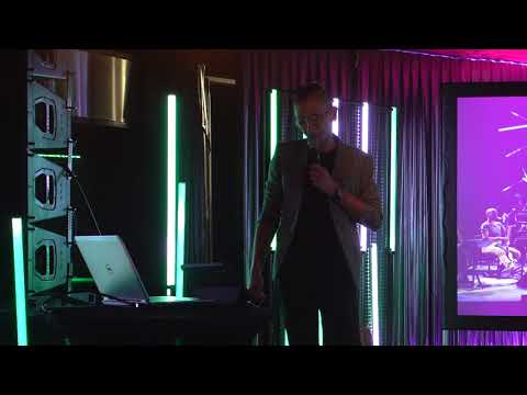 Piloci Studio: LED Shapes at Wawel Dragons Cave Pitch II - #OMGKRK Startup Pitch