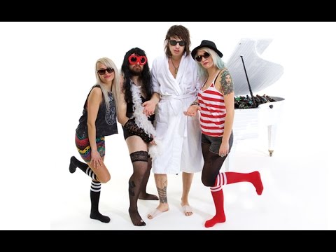 TURBOBIER - Songcontest Turbomedley (OFFIZIELLES VIDEO)