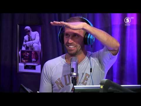 Sitta kissandes eller stå? - VAKNA med NRJ