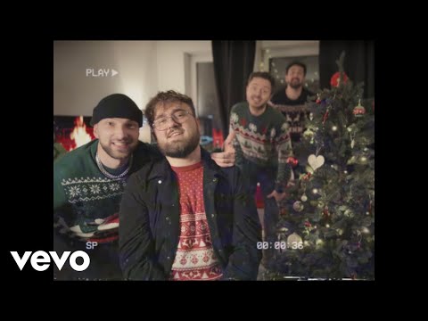 Poetika - Svetr vánoční (Official Music Video)