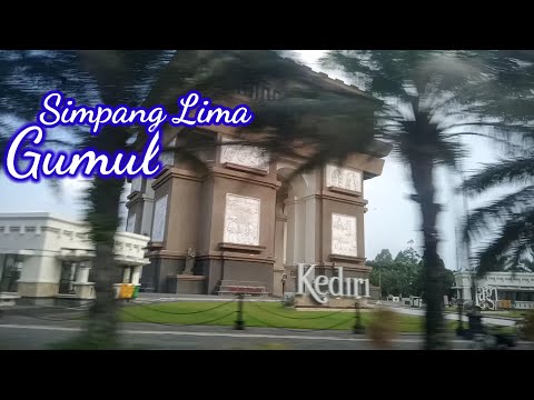 Simpang Lima Gumul - Arch de Triomphe ny Indonesia