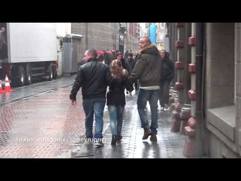 Heterdaad zakkenrollers koppel  en arrestatie door zakkenrollers team