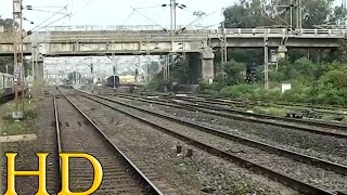 preview picture of video 'RAIGARH JANSHATABDI EXPRESS: Meeting WAG-5 Freight & Entering RAJNANDGAON Station'