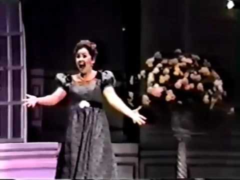 Ruth Welting - Lesson scene, Le Jour Naissait dans le Bocage (La Fille du Régiment) - 1983