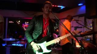 Beta Play - &amp;quot;Electric 22&amp;quot; @ Peeve&amp;#39;s Public House