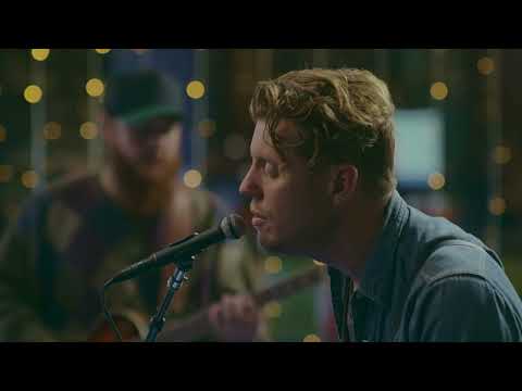 Anderson East "Chasing You" (Live From East Iris)