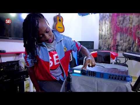 DBX 260 speaker management input and output routing