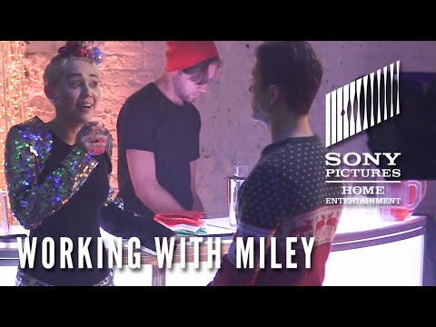 Thumbnail of the video: The Night Before (2015) – Working With Miley Cyrus