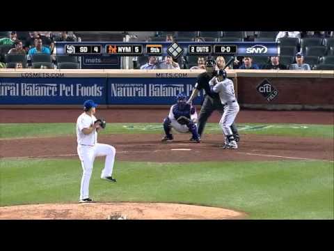 2011/08/09 Izzy's 299th career save