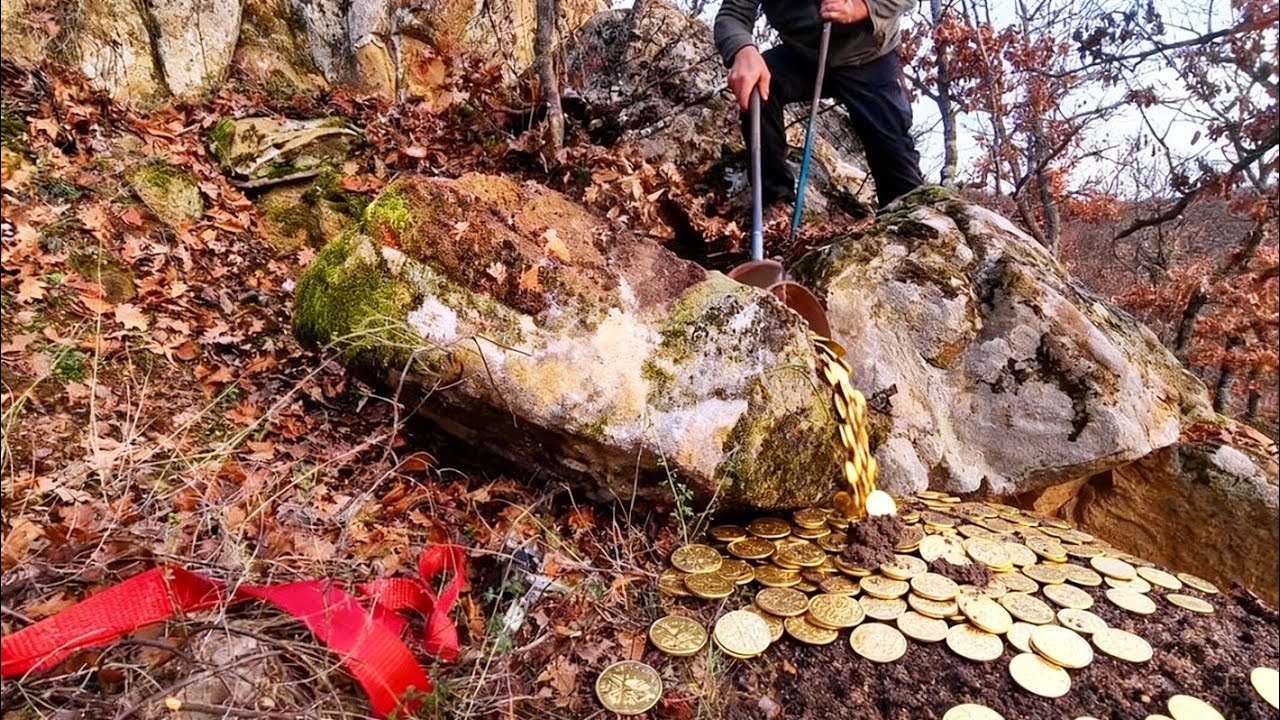 Kazmayı Vurdum Ve Hayatım Değişti! GİZLİ HAZİNEYİ BULDUM!!!