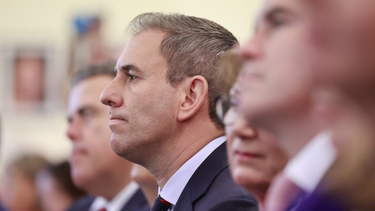 'Very crooked': Labor's 'ridiculous' super tax blasted