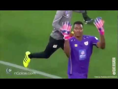 INCRÍVEL! Goleiro faz gol de bicicleta nos acréscimos do 2º tempo !!!