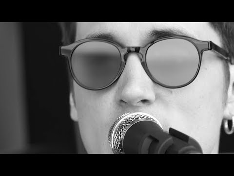 A Day With : Radio Elvis @ Fnac Live Festival