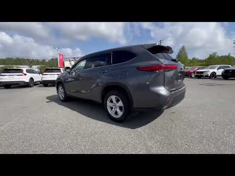2022 Toyota Highlander LE AWD in Gray for sale at Murray Honda in Chilliwack, BC
