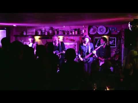 Hannah Aldridge & Jetbone "No Heart Left Behind", Östersund 2017