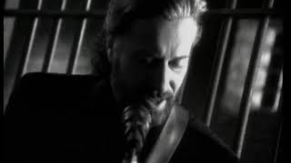 Video Everybody Gets A Second Chance de Mike + The Mechanics