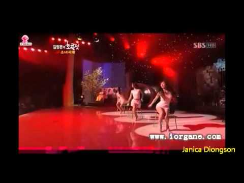 Stool Dance Hyoyeon,Yoona,Yuri)
