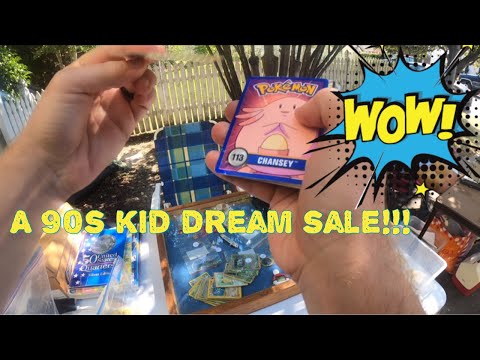 Finding Pokémon scores at an Estate Sale #reselling #pokemon #90stoys