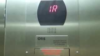 preview picture of video 'Dedham: Single-Story Otis Hydraulic Elevator @ Bob's Discount Furniture'