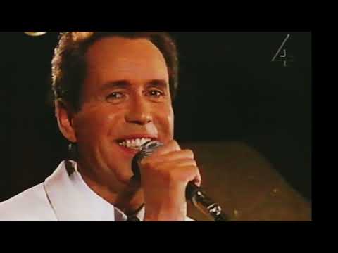 Sten & Stanley och Thore Skoogman på resturang Alladdin i Stockholm tv4