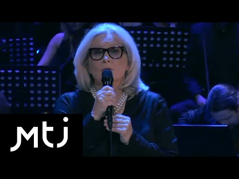 Magda Umer - Słynny niebieski prochowiec (koncert w Teatrze Polonia, 2013)