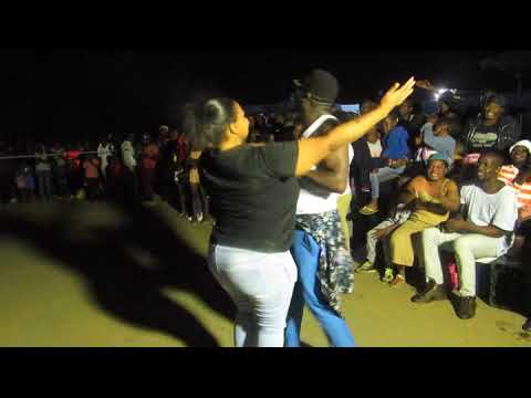 BOTI READY KISS AT PETER MAGOLONGONDLO CD LAUNCH PERFOMANCE - AXIGAZENI NA MADYISAMBITSI 2023