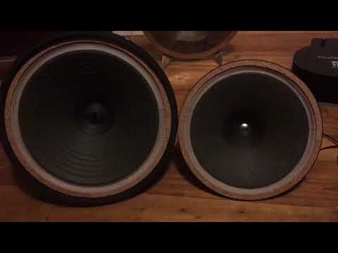 Urakoff 12” + 15” Hemp cones speakers. Field Coil Magnetic