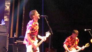 ME FIRST AND THE GIMME GIMMES &quot;Don&#39;t Cry For Me Argentina&quot; - Live in Barcelona 2014