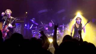 Sick Puppies performing &quot;Riptide&quot; &amp; &quot;Should&#39;ve Known Better&quot; at Gramercy Theatre on 03/24/2011