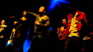 Beogradski Sindikat - Oni su [ LIVE Zrenjanin 26.03.2011. ]