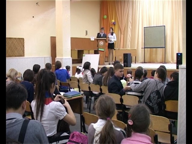 Замечательный вожатый есть друзья у нас