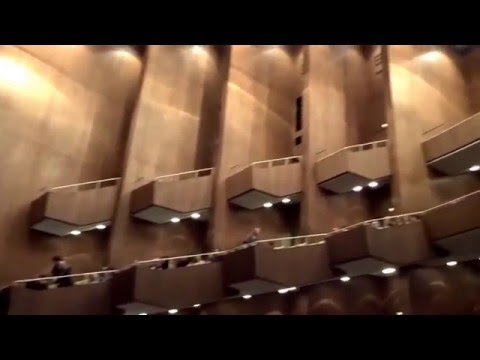 Die Deutsche Oper Berlin (Raphaelas Welt)