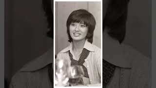 モノクロ スーパー★山口百恵♦