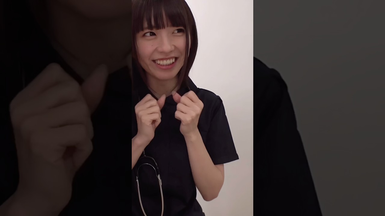 何かに動揺する内科医2年目設定のこはるちゃん👩