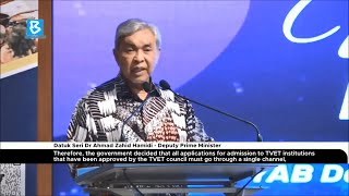 Download lagu No one will be excluded from joining TVET course - Ahmad Zahid mp3