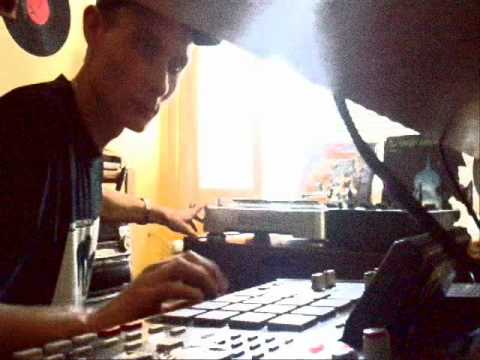 frose skupiony na bitach zapowiedź bit bloga .wmv