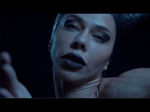 Erci E. & Necati ve Saykolar - Ses Ver (Remix)  -  Official Music Video