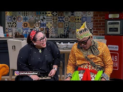 Wayang Orang Ini Sampe Kehabisan Suara Karena Nyanyi Terus