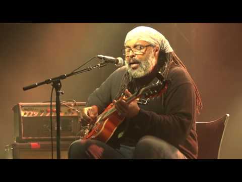 Alvin Youngblood Hart |  Pony Blues (Charlie Patton)