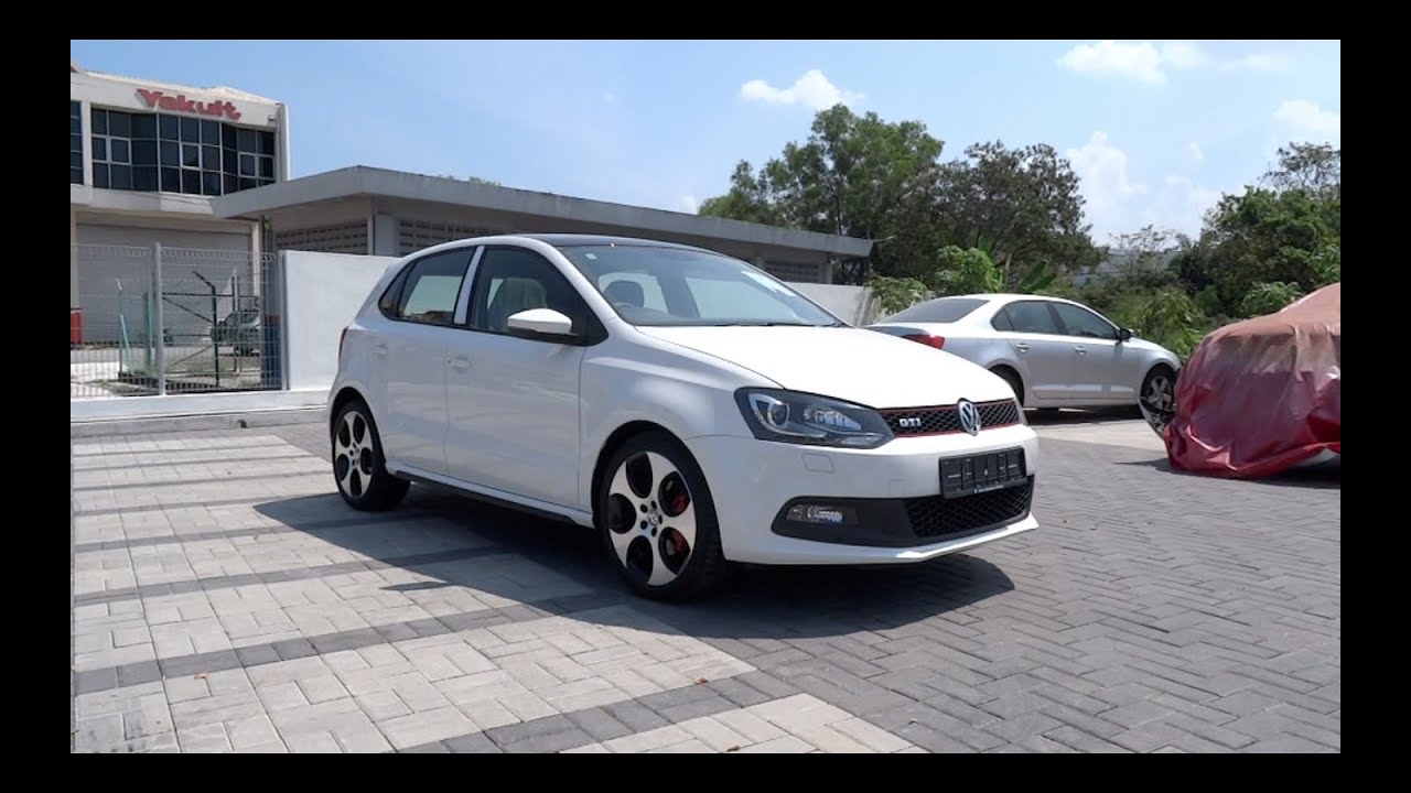 2013 Volkswagen Polo GTI SE (5-door) Start-Up and Full Vehicle Tour