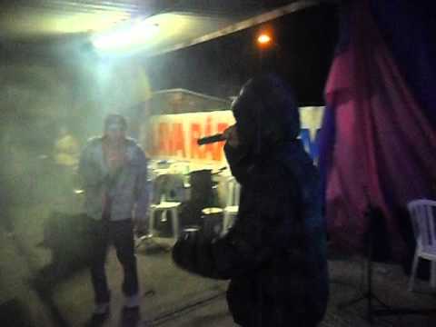 MC SAULINHO E BRUNINHO BAIXADA AO VIVO