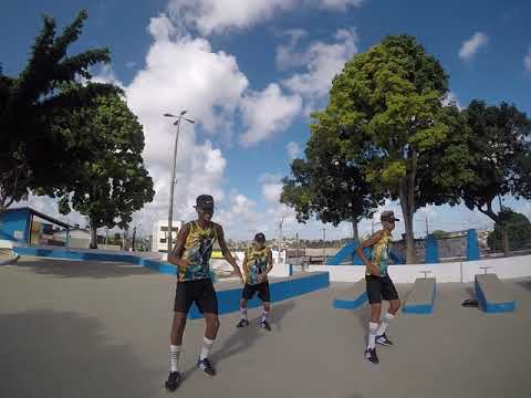 Mc Reino , MC Selo e Alata - Perecada : Os Thierry