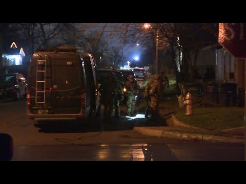 Federal agents storm home northwest of downtown, scare neighbors