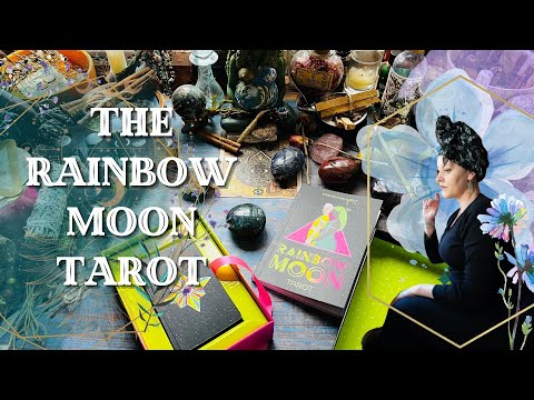 The Rainbow Moon Tarot Unboxing