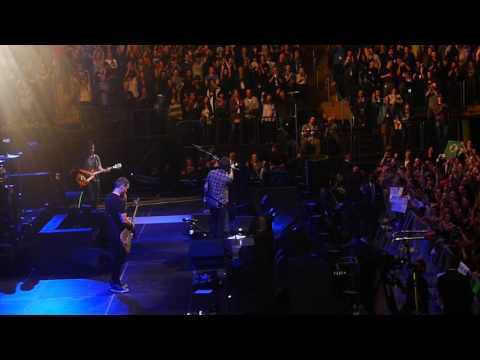 Pearl Jam - Low Light - New York City 05-01-2016