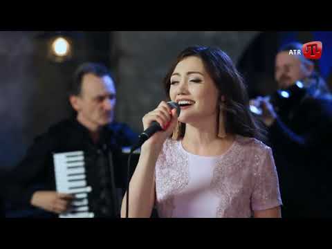 Grup Yo Gurt ve Aliye Hacabadinova   Elimdeki Kemane Türkçe Altyazılı